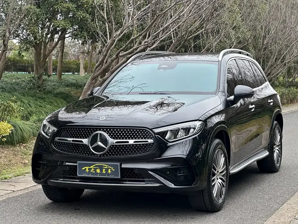 Mercedes-Benz GLC — фото 1
