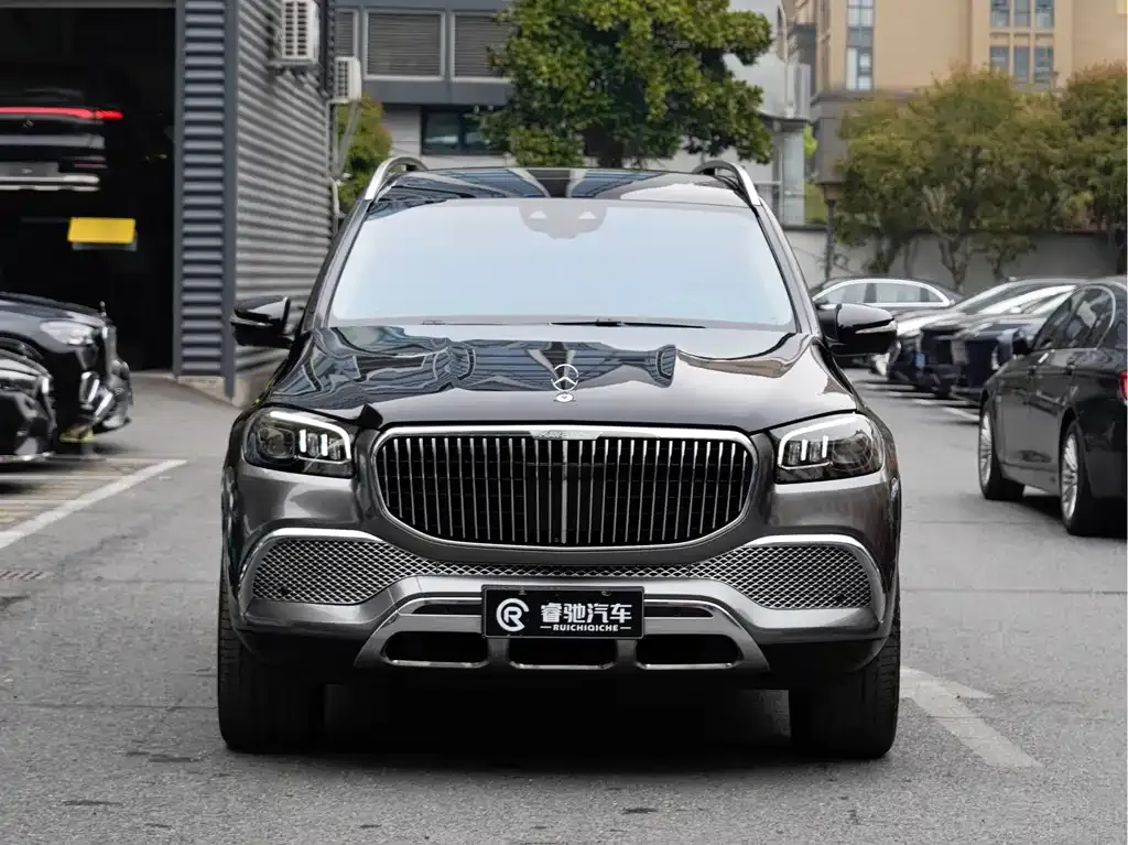 Mercedes-Benz GLS — фото 9