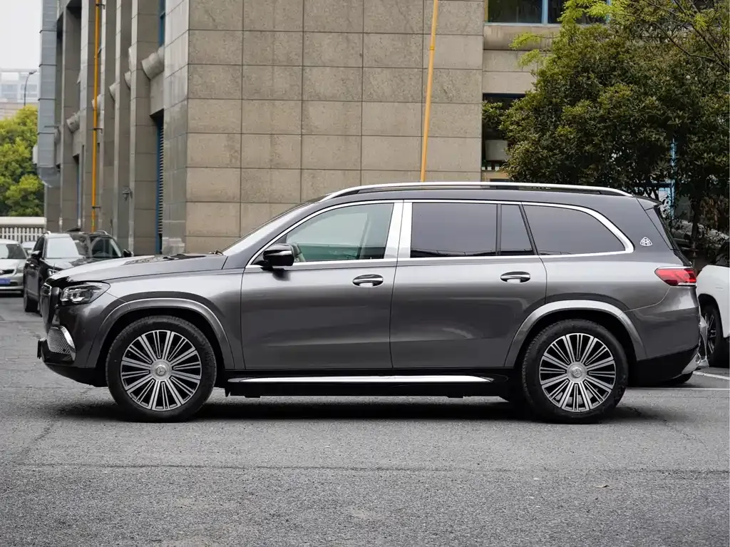 Mercedes-Benz GLS — фото 8