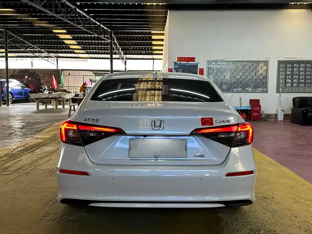 Honda Civic — фото 4