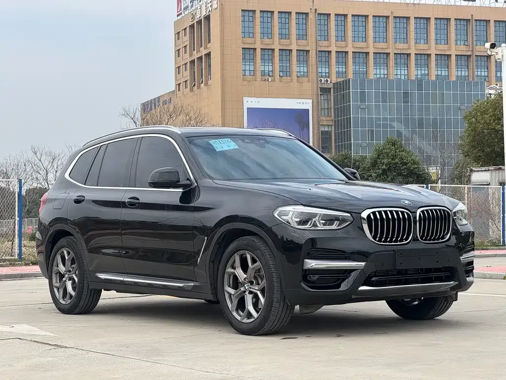 BMW X3 — фото 6