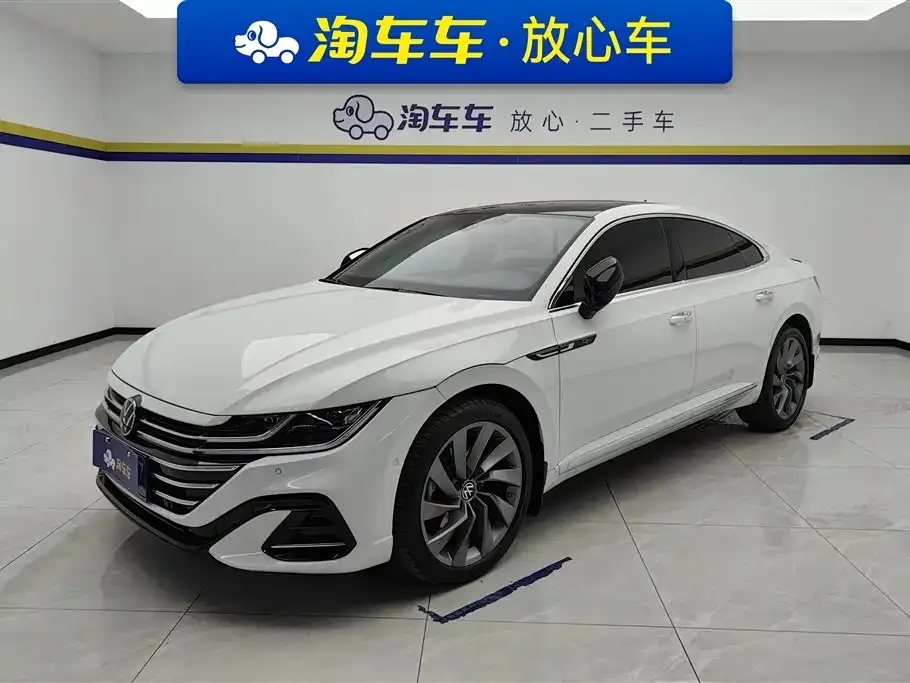 Volkswagen CC 2024 из CN, фото 1