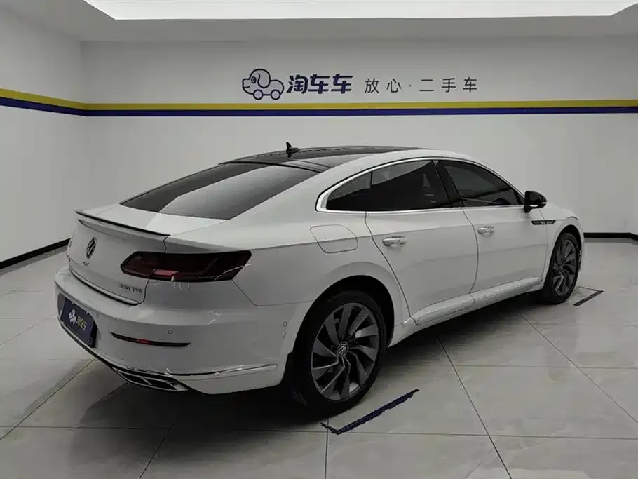 Volkswagen CC 2024 из CN, фото 5