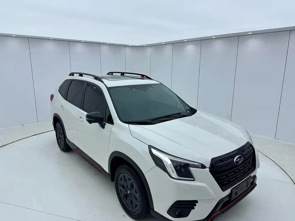 Subaru Forester 2022 из CN, фото 4
