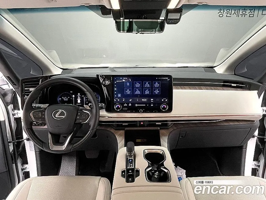 Lexus LM 2025 из KR, фото 5