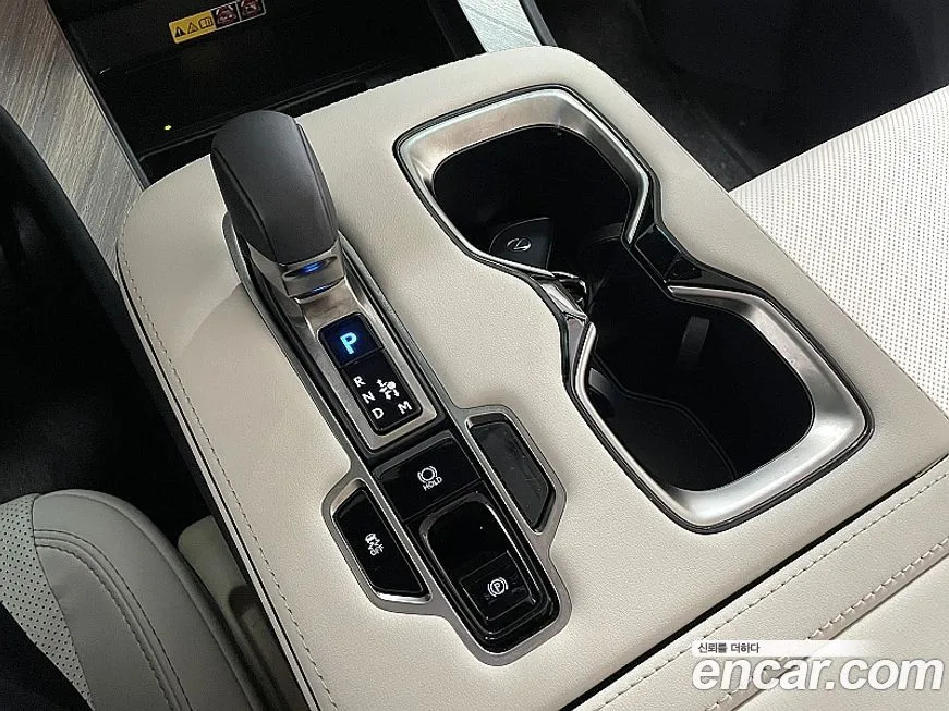 Lexus LM 2025 из KR, фото 4