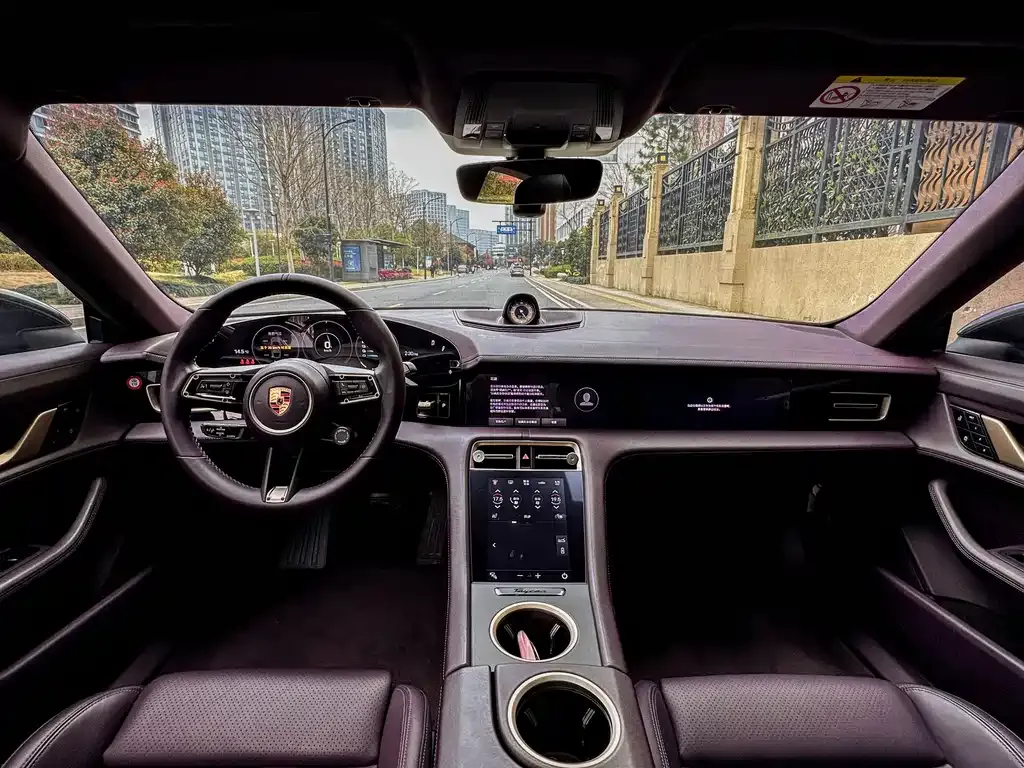 Porsche Taycan 2023 из CN, фото 2