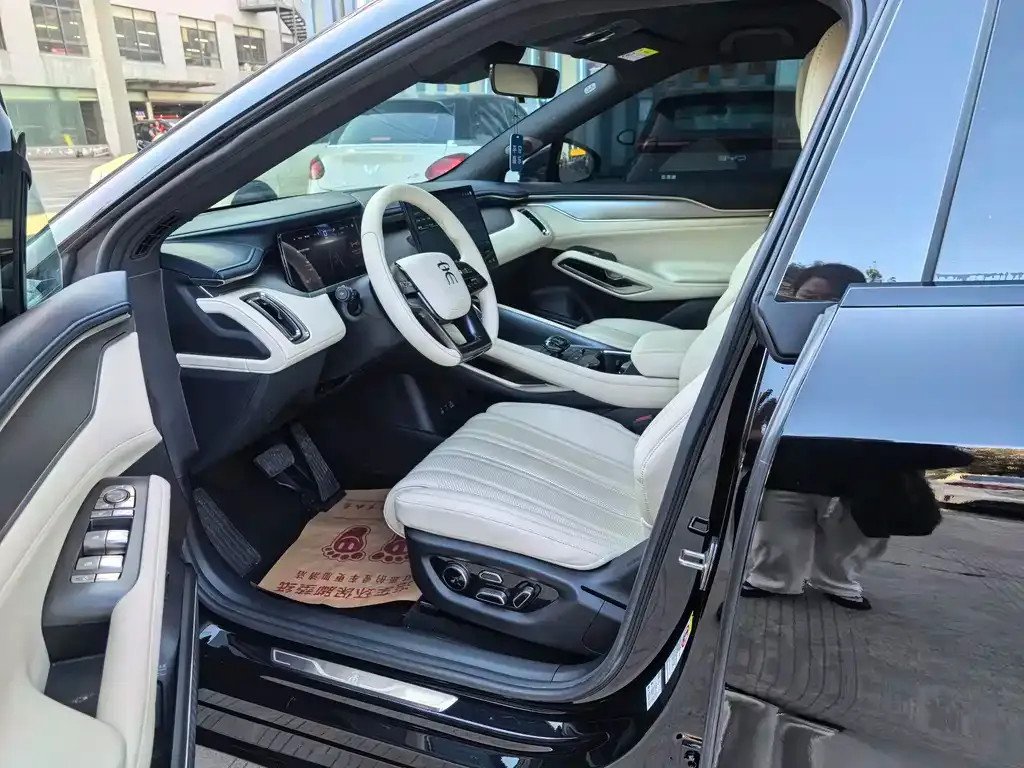 BYD L EV 2024 из CN, фото 3