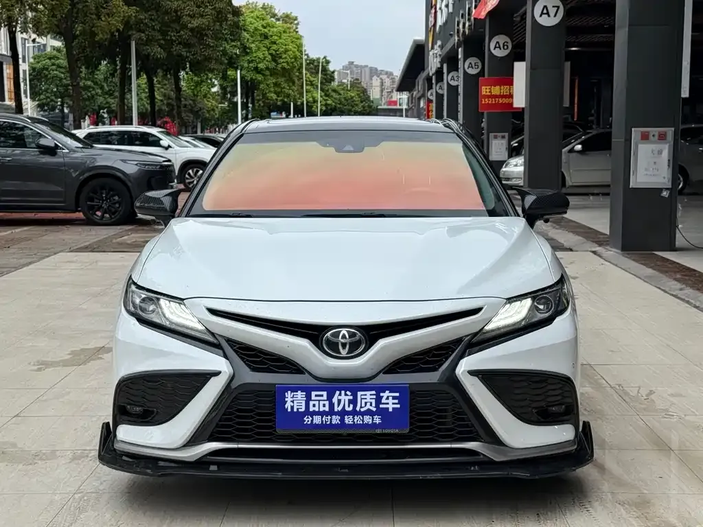 Toyota Camry 2022 из CN, фото 8