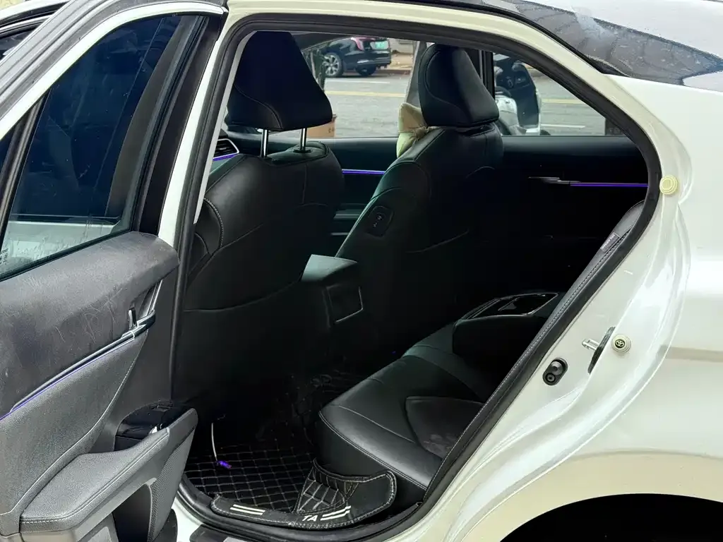 Toyota Camry 2022 из CN, фото 3