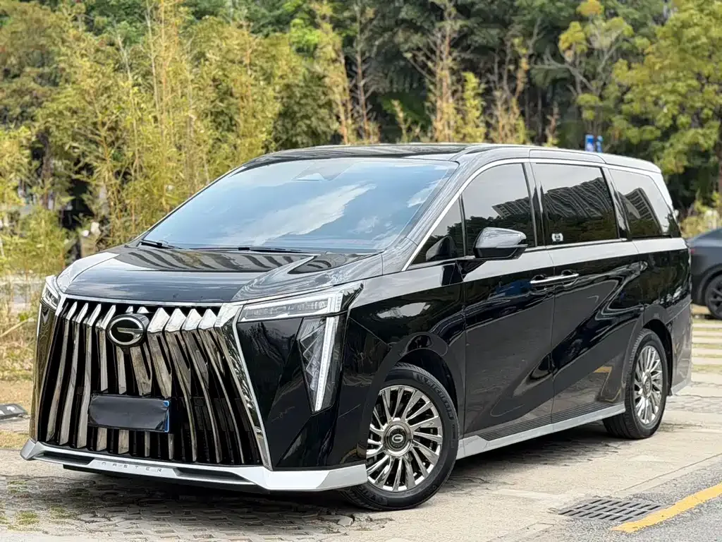 GAC Motor Trumpchi M8 — фото 1