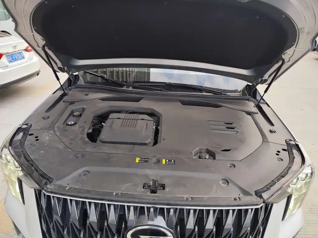 GAC Motor Trumpchi GS8 — фото 9