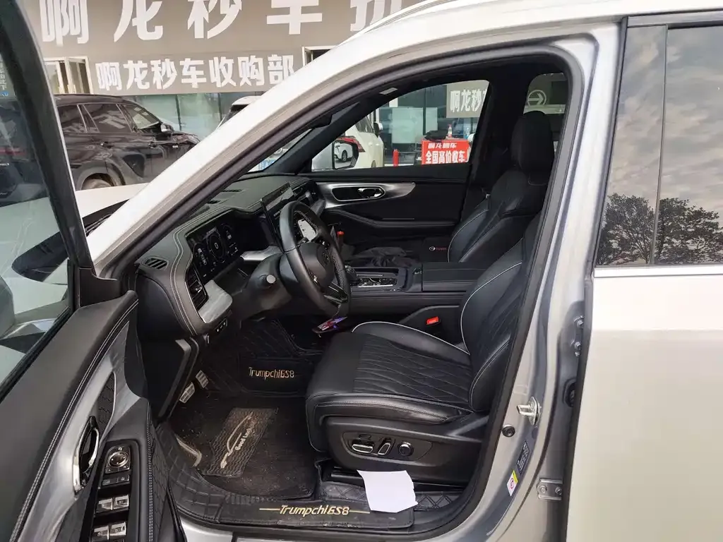 GAC Motor Trumpchi GS8 — фото 7