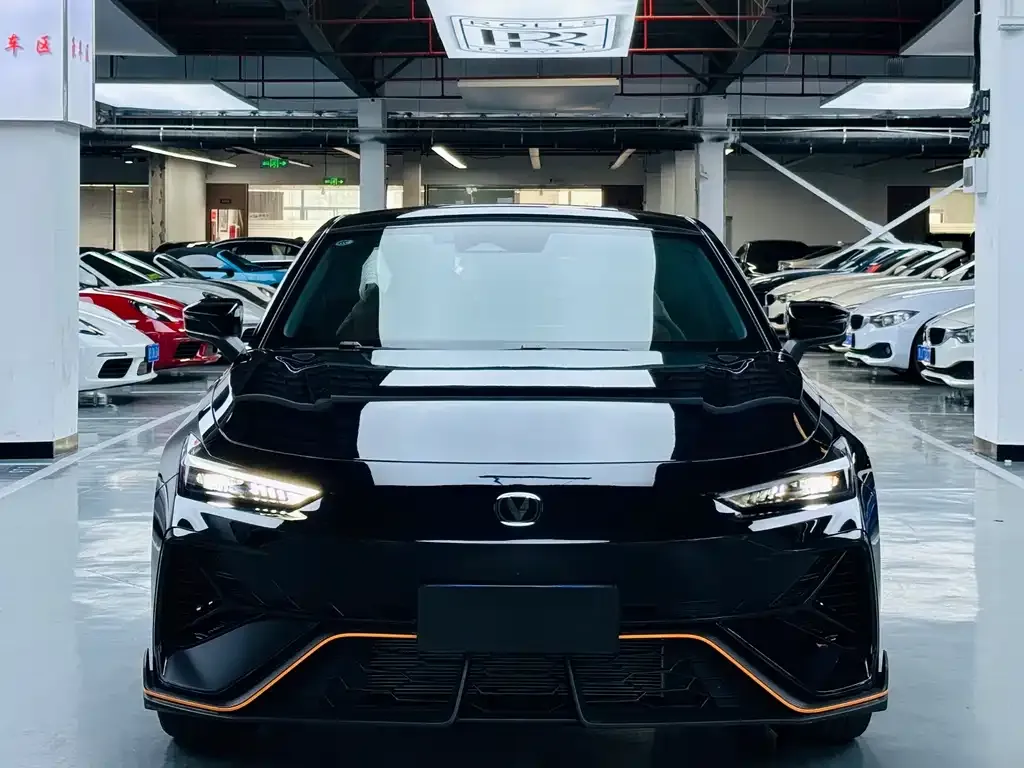 Changan UNI-V 2026 из CN, фото 8