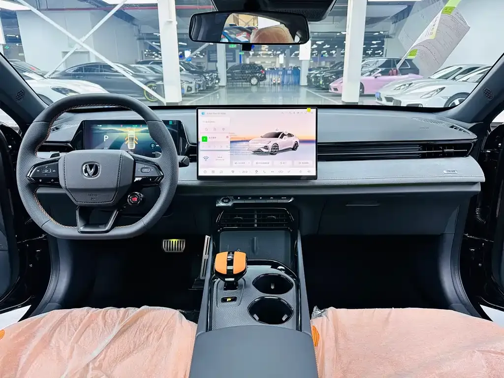 Changan UNI-V 2026 из CN, фото 10
