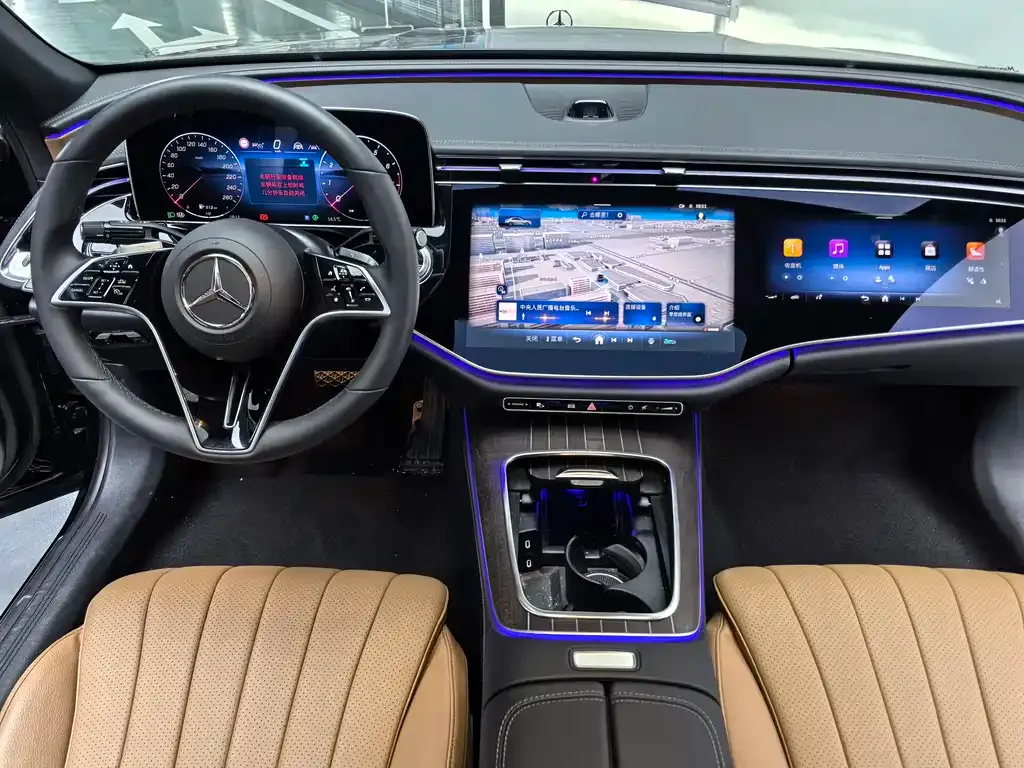 Mercedes-Benz E-Class — фото 6