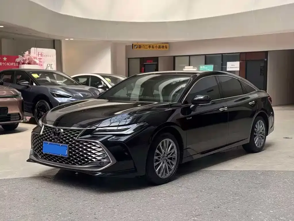 Toyota Avalon 2025 из CN, фото 1