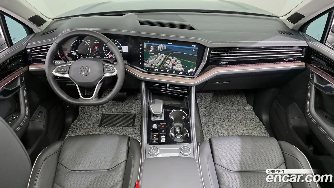 Volkswagen Touareg 2026 из KR, фото 10
