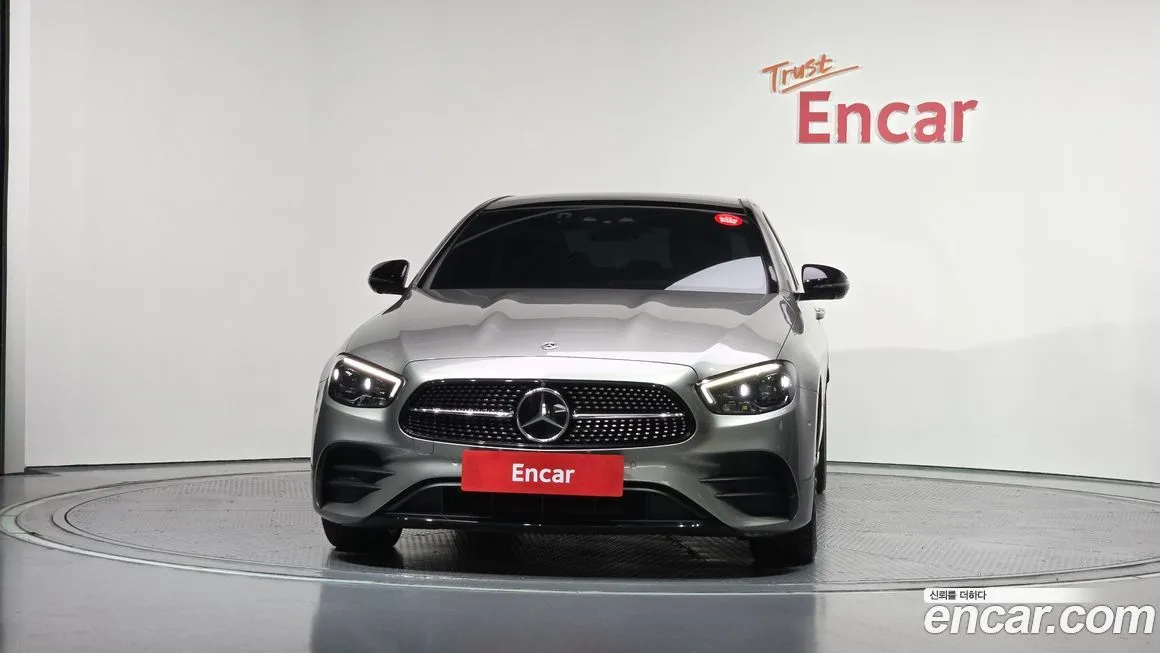 Mercedes-Benz E-Class 2023 из KR, фото 2