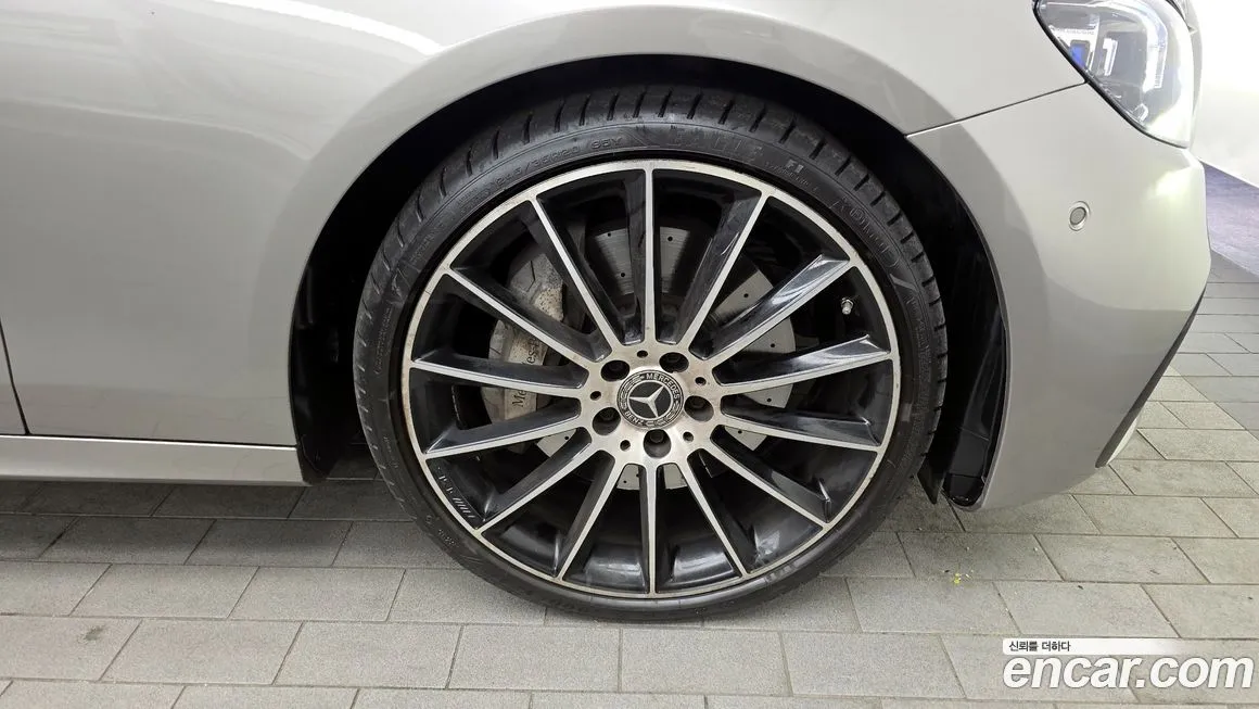 Mercedes-Benz E-Class 2023 из KR, фото 7