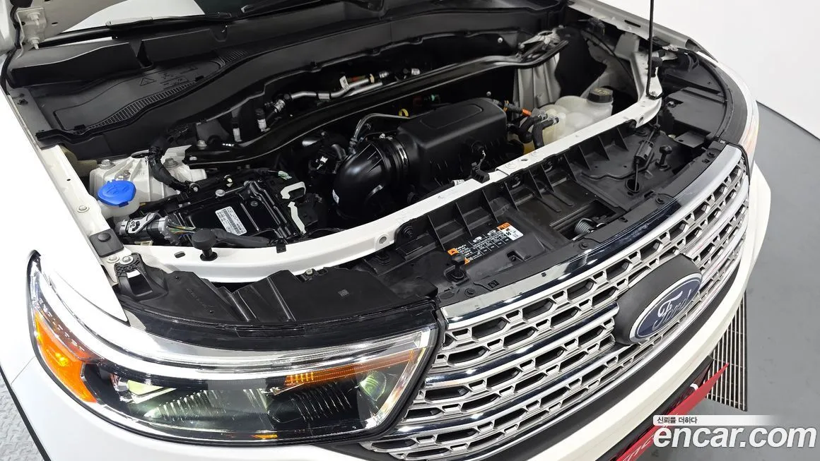 Ford Explorer 2023 из KR, фото 3
