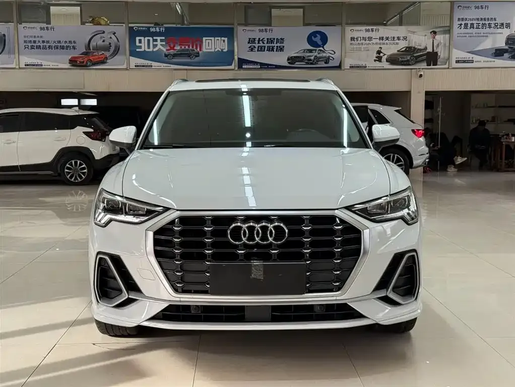 Audi Q3 2022 из CN, фото 3