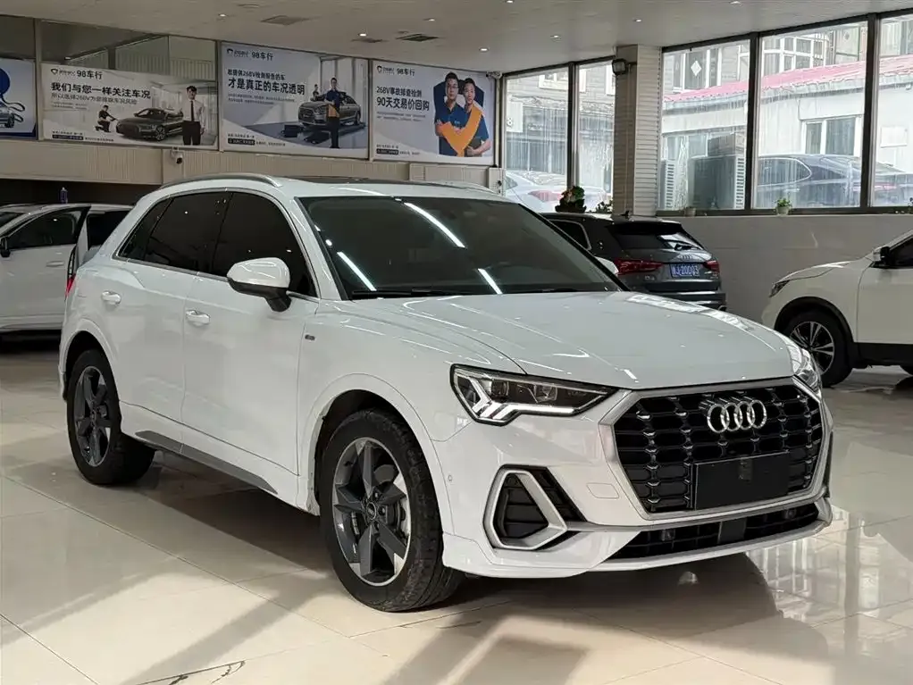 Audi Q3 2022 из CN, фото 4