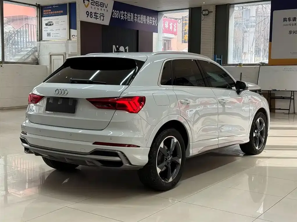 Audi Q3 2022 из CN, фото 2