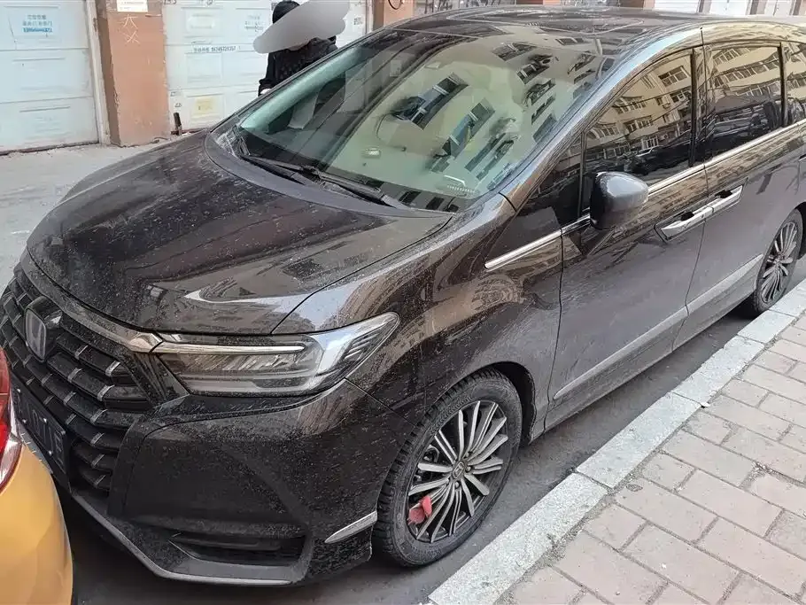 Honda Elysion 2022 из CN, фото 1