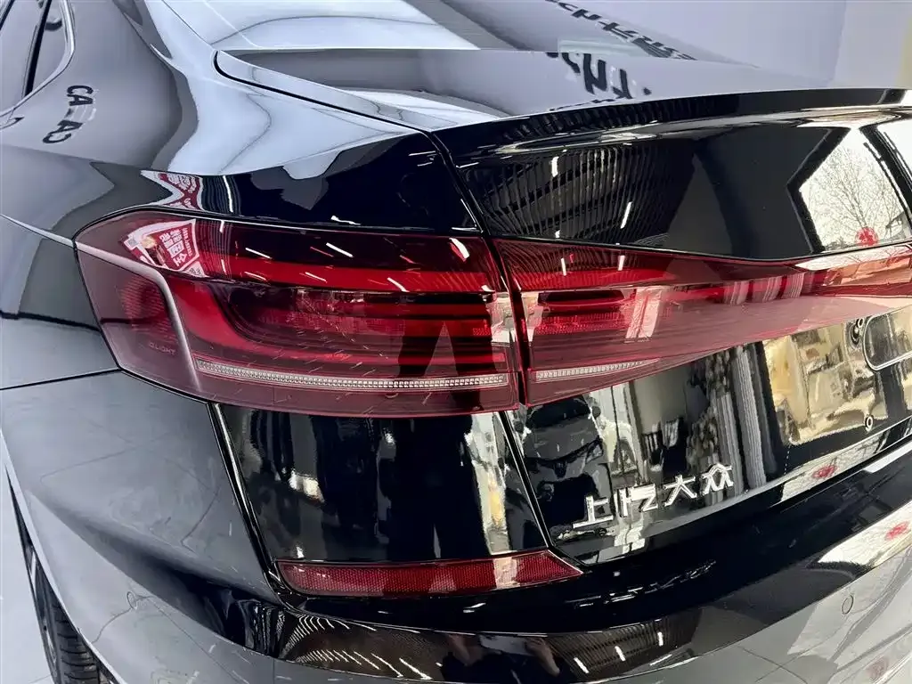 Volkswagen Passat 2022 из CN, фото 10