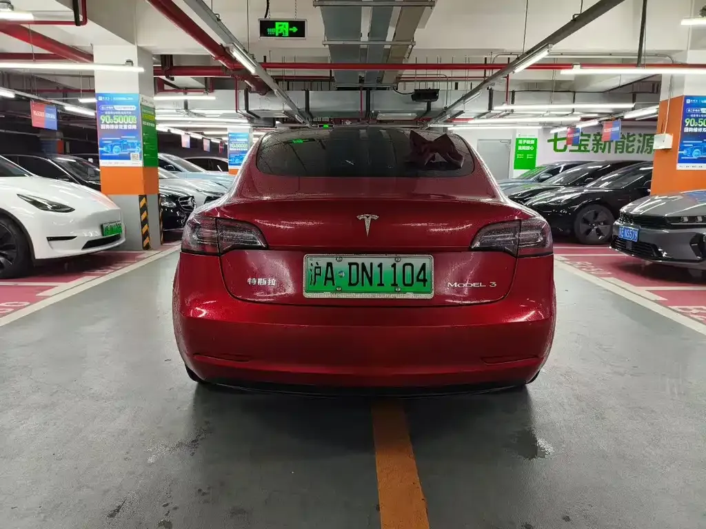 Tesla Model 3 — фото 6