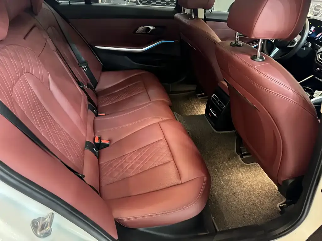 BMW i3 2024 из CN, фото 8