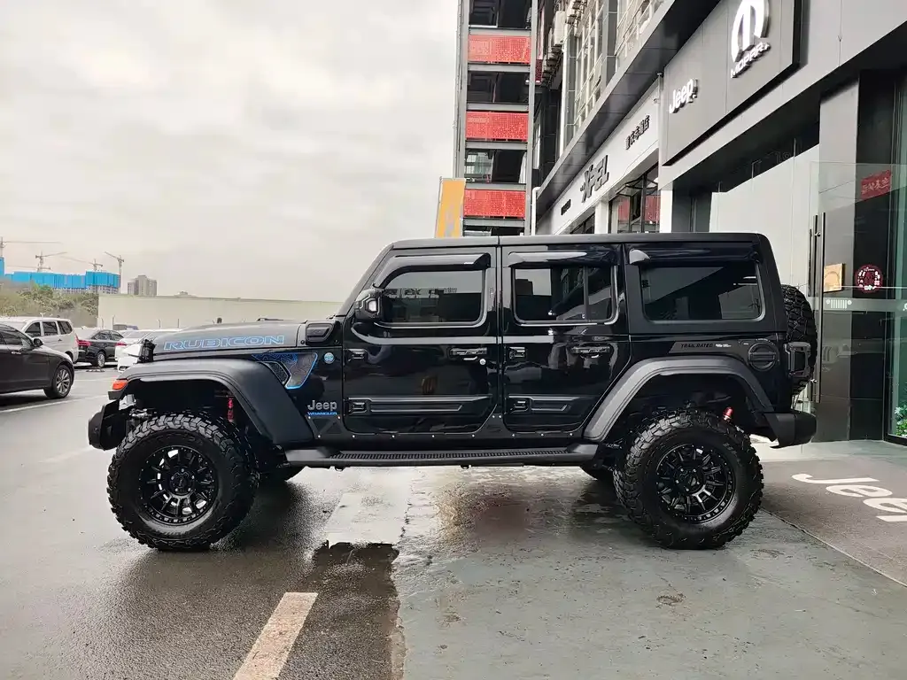 Jeep Wrangler PHEV 2025 из CN, фото 5