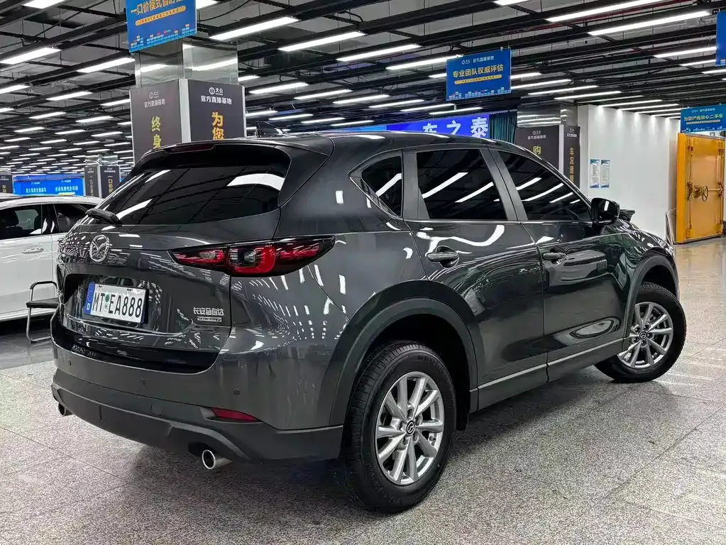 Mazda CX-5 2023 из CN, фото 9