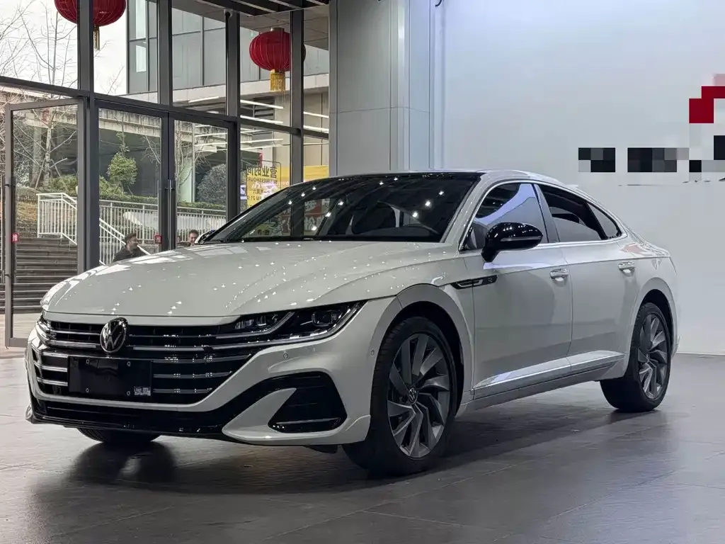 Volkswagen CC 2022 из CN, фото 1
