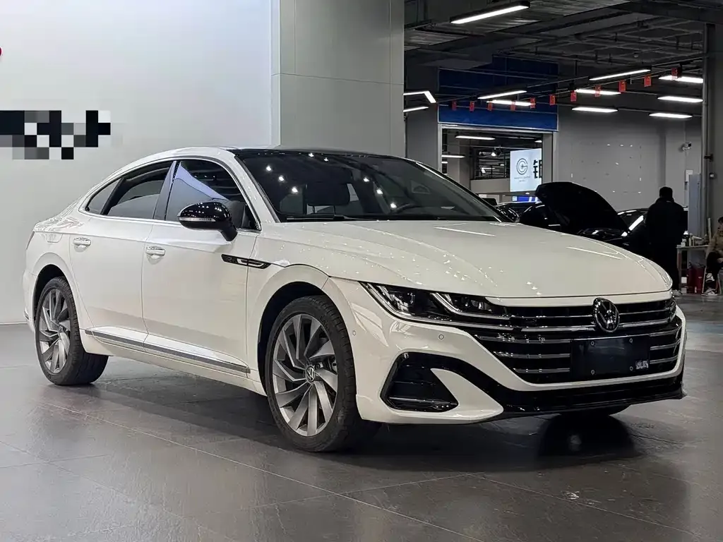 Volkswagen CC 2022 из CN, фото 5