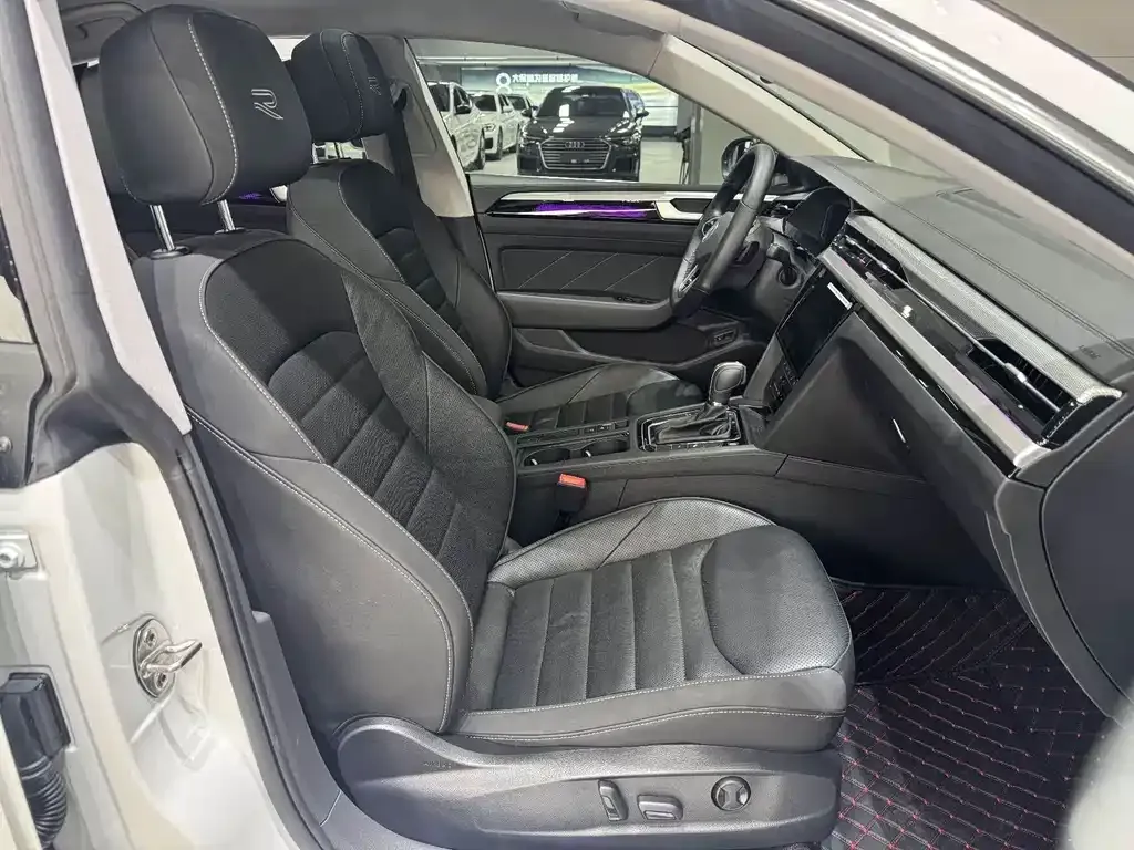 Volkswagen CC 2022 из CN, фото 6