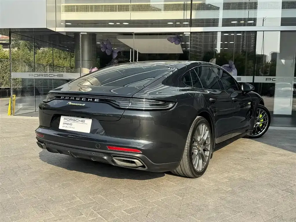 Porsche Panamera Hybrid — фото 10