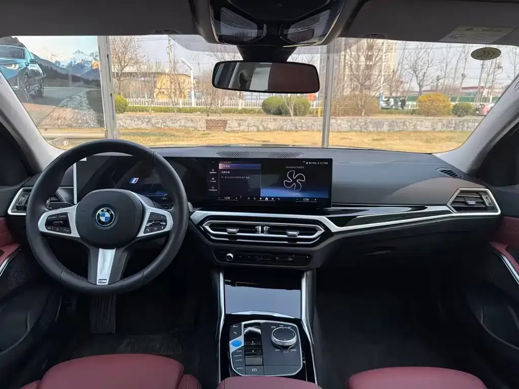 BMW i3 2025 из CN, фото 6