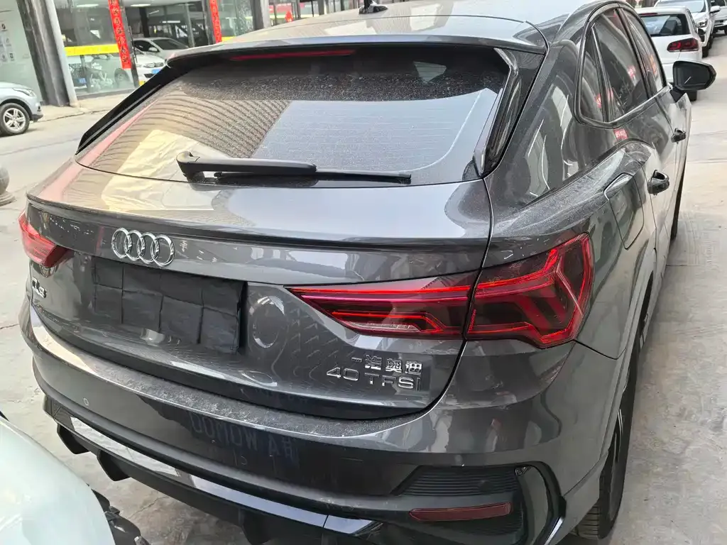 Audi Q3 Sportback 2023 из CN, фото 7