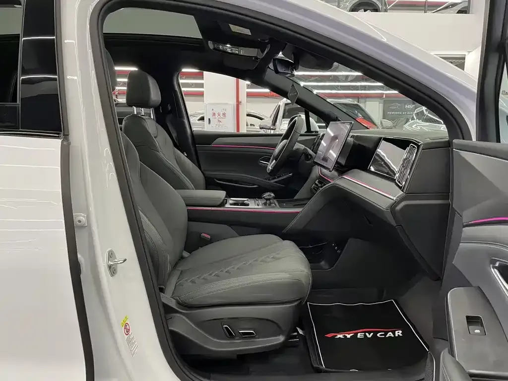 BYD L DM-i 2025 из CN, фото 9