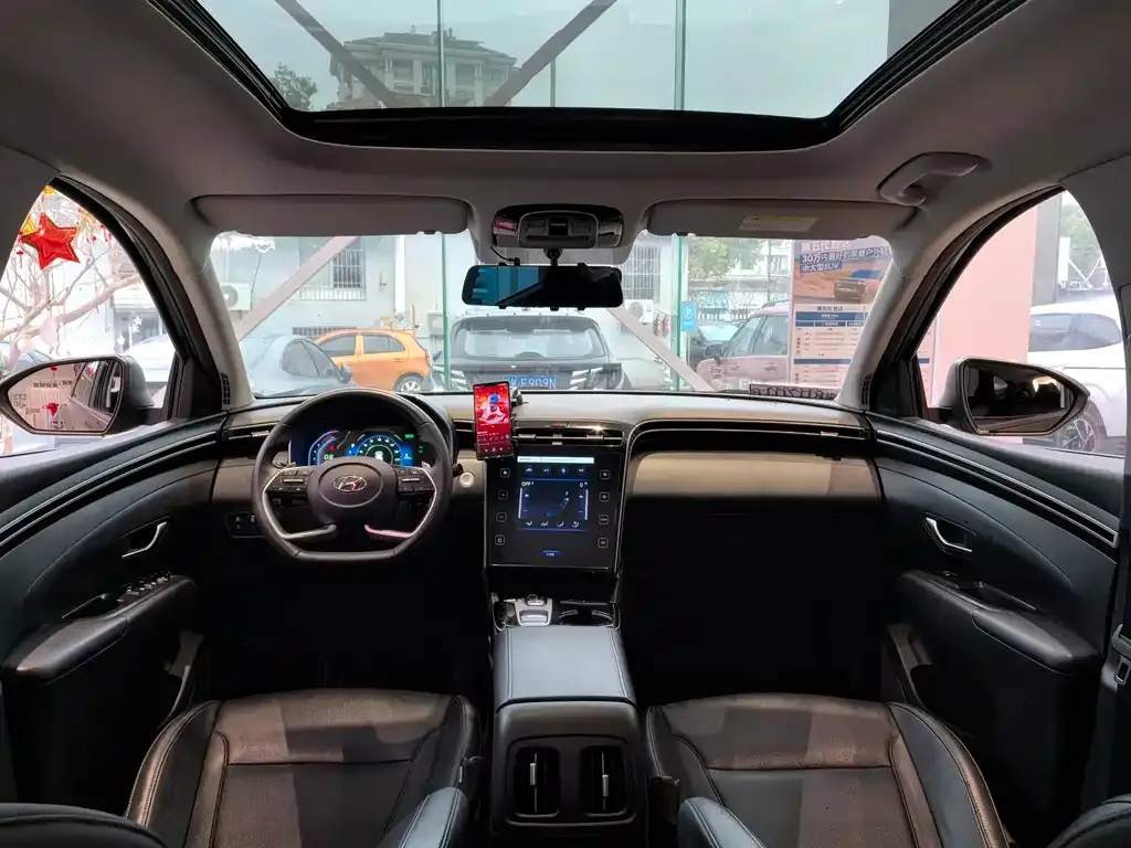 Hyundai Tucson 2022 из CN, фото 10