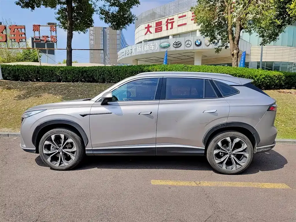 Roewe RX5 — фото 8
