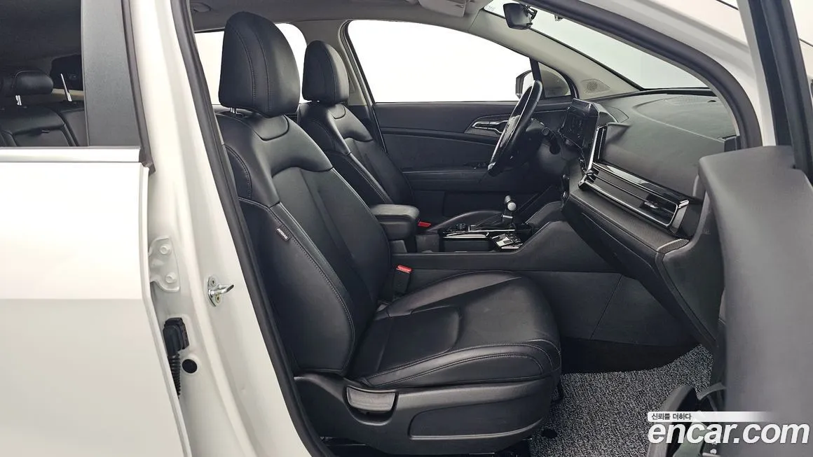 Kia Sportage — фото 7