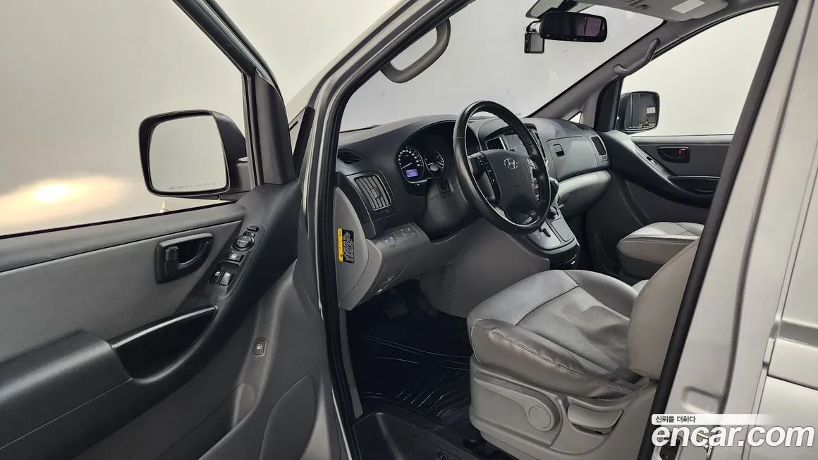 Hyundai Starex 2021 из KR, фото 3