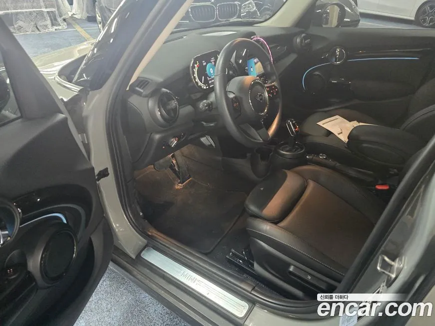 Mini Cooper 2022 из KR, фото 10