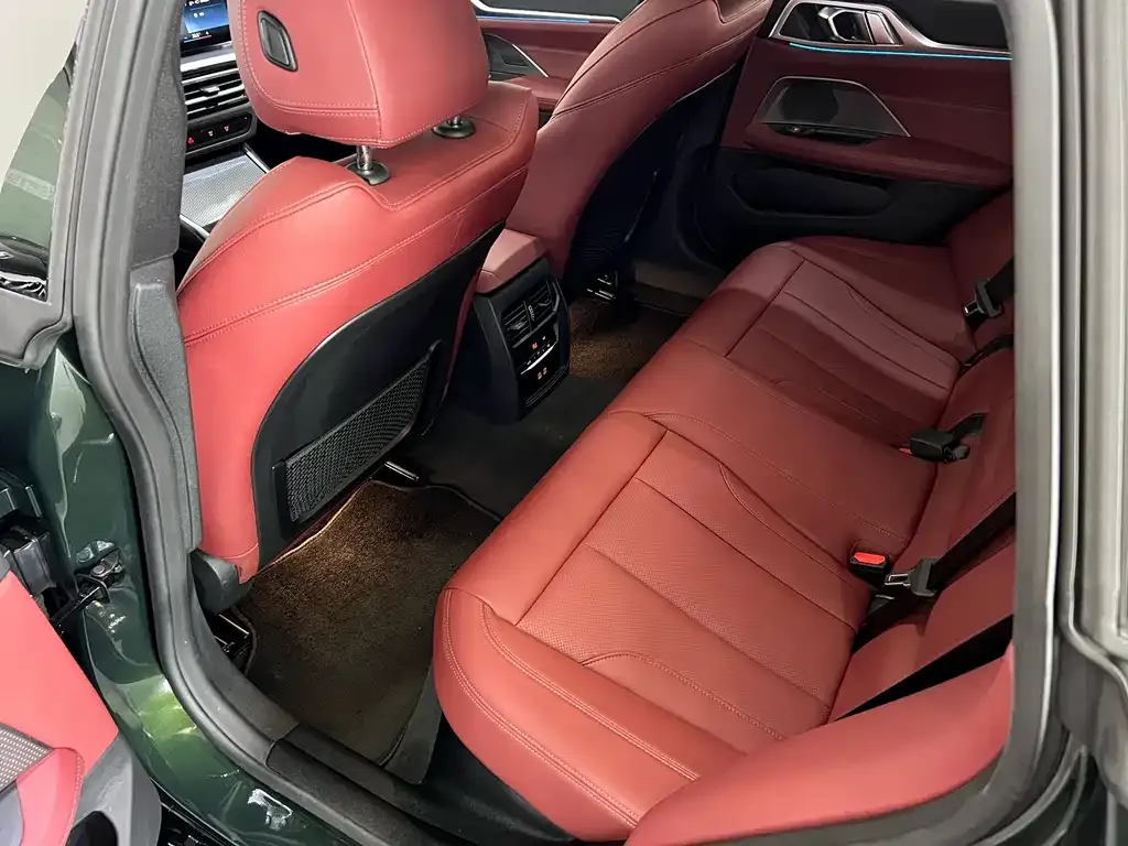BMW 4 Series 2023 из CN, фото 2