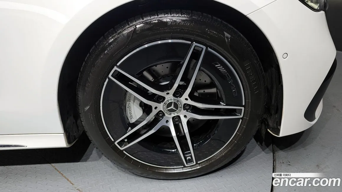 Mercedes-Benz E-Class 2024 из KR, фото 10