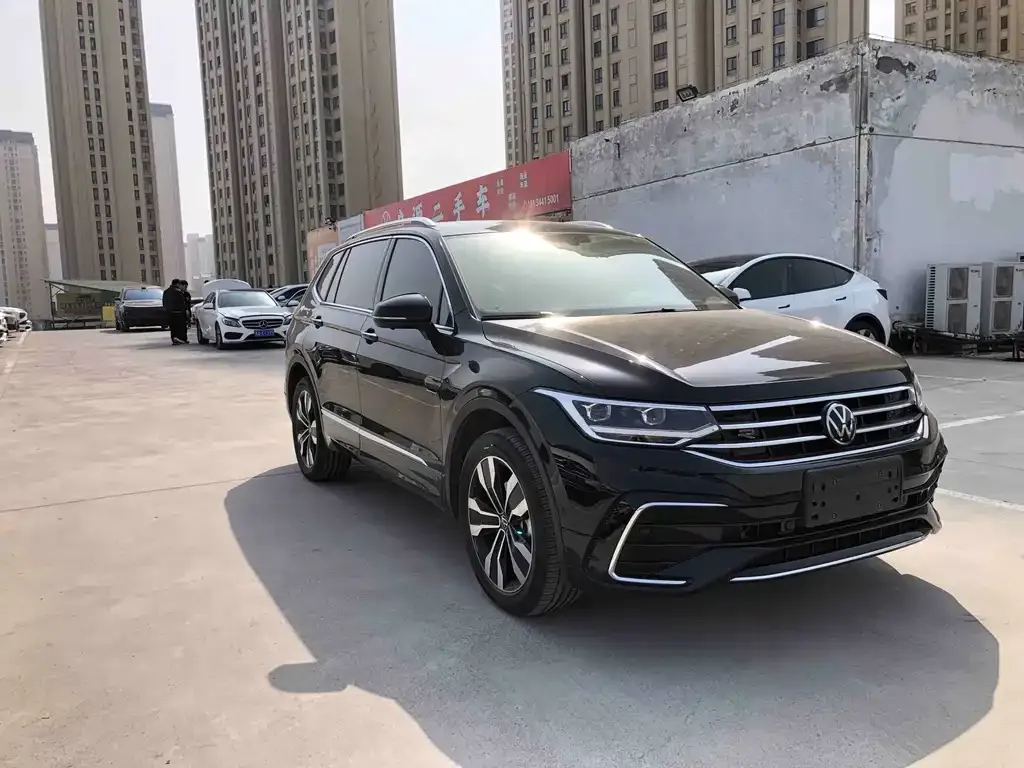 Volkswagen Tiguan L 2024 из CN, фото 6