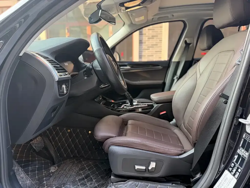 BMW X3 2021 из CN, фото 8